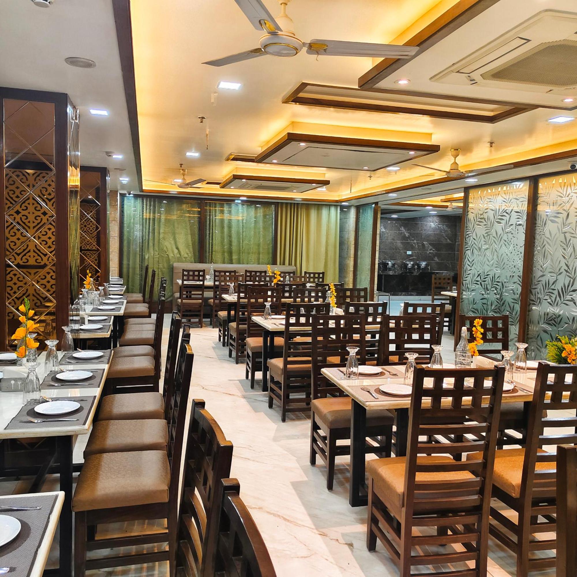 Hotel Taste Of India Agra  Kültér fotó